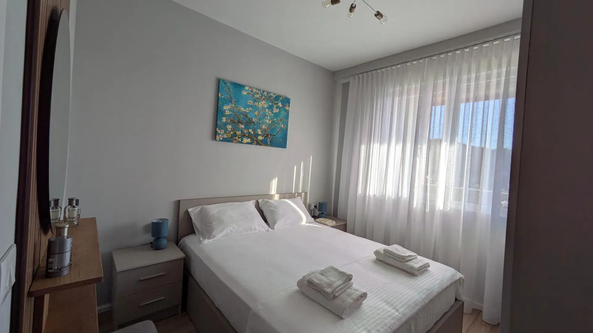 Golden View Tirana Apartment アルバニア